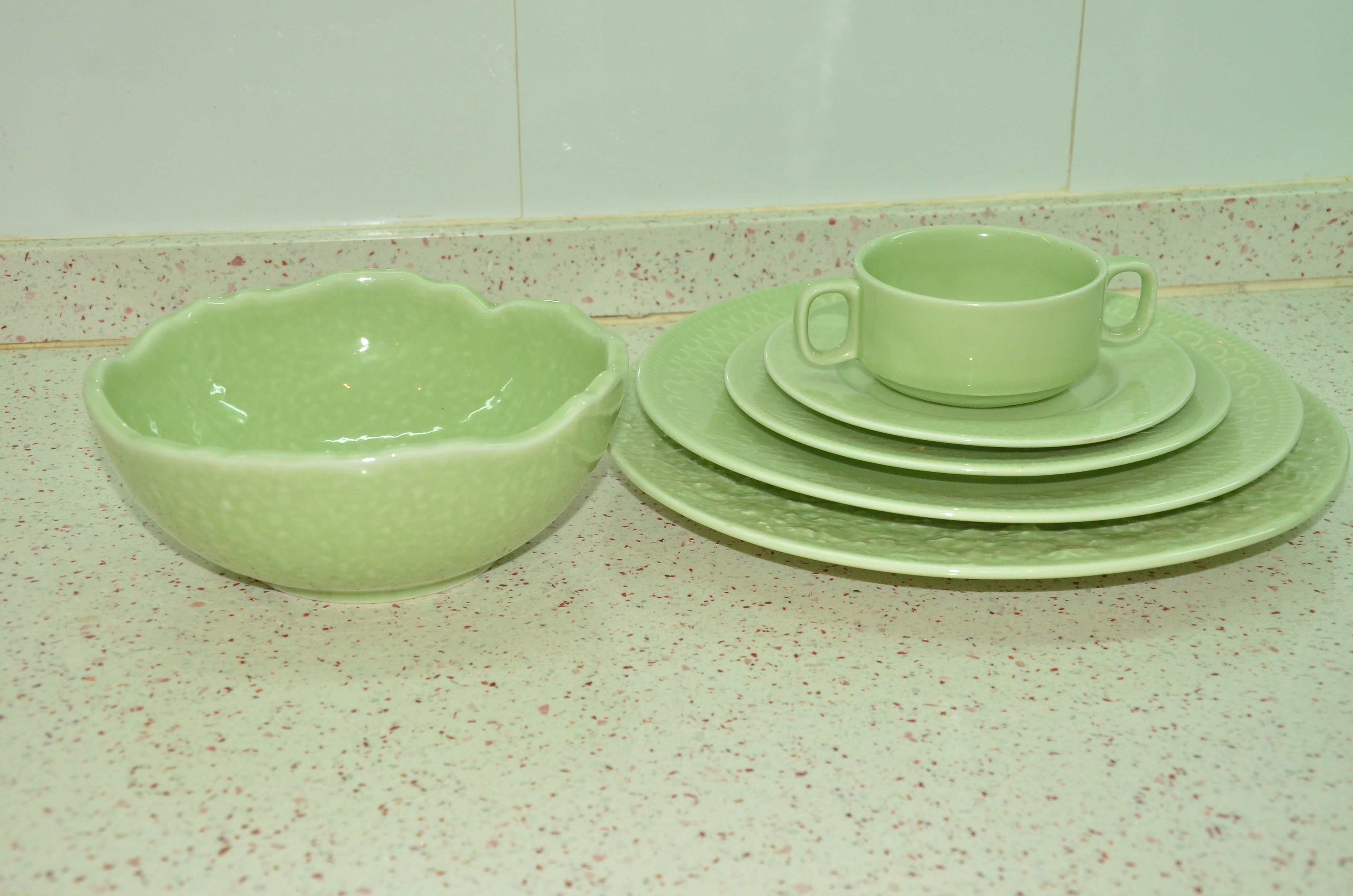 Green dinnerware 